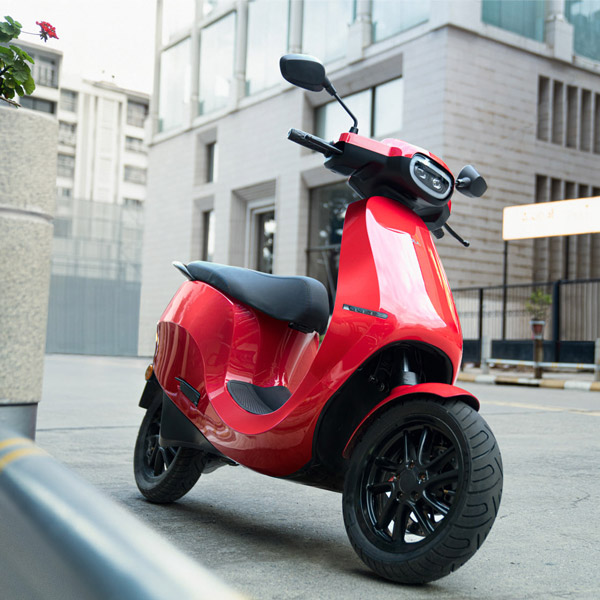 Ola Electric Scooter: ओला इलेक्ट्रिक स्कूटर का इंतजार हुआ खत्म, जानें कब और कितने समय होगी लॉन्च