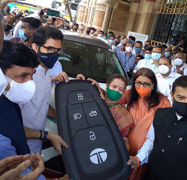 ग्रेटर मुंबई म्युनिसिपल कारपोरेशन को मिली Tata Nexon EV