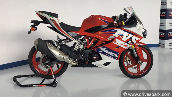 2021 TVS Apache RR 310 भारत में 2.59 लाख रुपये की कीमत में हुई लॉन्च, जानें क्या है नया