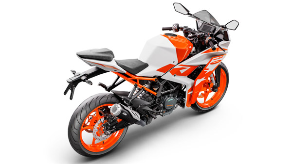 2022 KTM RC 390 और RC 125 का कंपनी ने किया खुलासा, जानें क्या किए गए हैं बदलाव