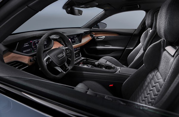 Audi e-Tron GT सेडान की बुकिंग आज से हुए शूरू, कंपनी जल्द ही करने वाली है लॉन्च