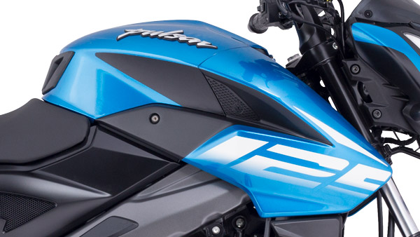 TVS Raider 125 और Bajaj Pulsar NS 125 में होगा महा-युद्ध, जानें कौन-सी बाइक ज्यादा बेहतर