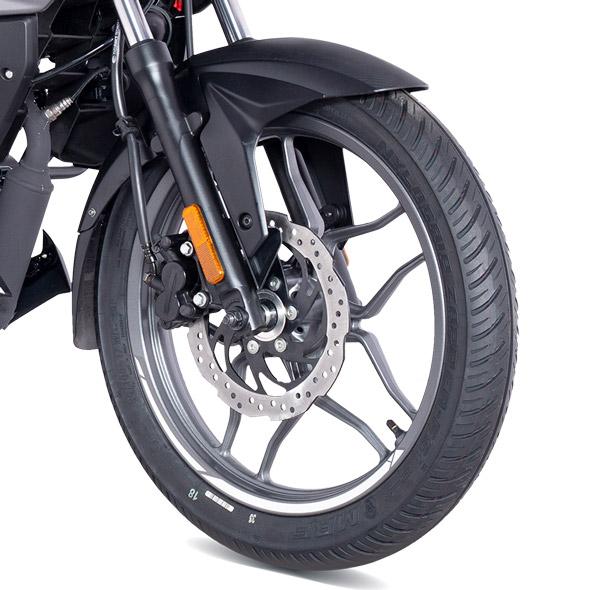 TVS Raider 125 और Bajaj Pulsar NS 125 में होगा महा-युद्ध, जानें कौन-सी बाइक ज्यादा बेहतर
