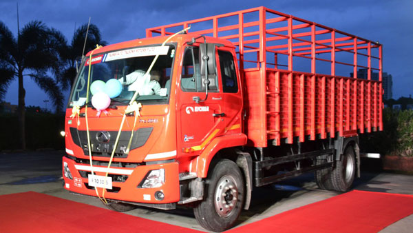 अगस्त 2021 में Commercial Vehicles की बिक्री में आई 97.94% की बढ़त, जानें कौन रहा नंबर-1