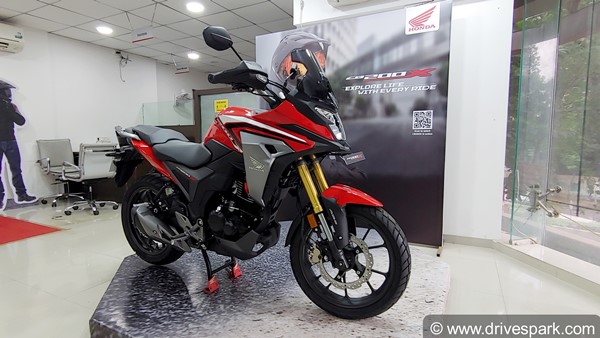 Honda CB200X फर्स्ट लुक रिव्यू: डिजाईन, फीचर्स, इंजन जानकारी