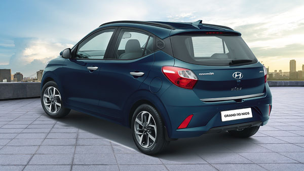 Hyundai Grand i10 Nios Era बेस वैरिएंट कीमत, फीचर्स, इंटीरियर, इंजन, माइलेज जानकारी