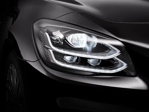 क्या आप जानते हैं क्या होती है Automatic Headlights? यहां जानिए कैसे करती है काम?