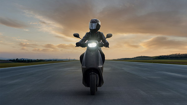 Ola S1 Electric Scooter को कितने समय में कराएं सर्विस, बतायेगा खुद स्कूटर ही