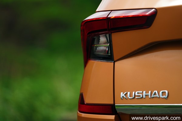 Volkswagen Taigun Vs Skoda Kushaq: जाने कीमत, फीचर्स और स्पेशिफिकेशन के मामले में कौन है बेहतर