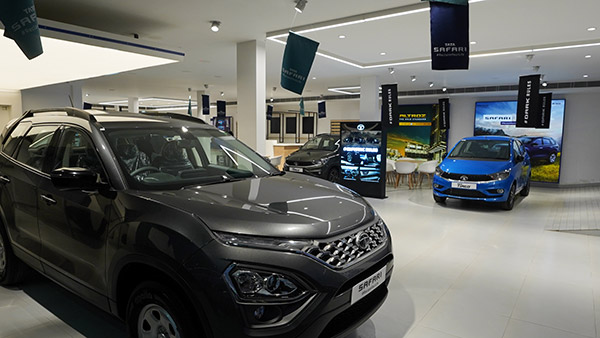 Tata Motors ने दक्षिण भारत में एक ही दिन में खोले 70 नए शोरूम, कंपनी के लिए एक बड़ी उपलब्धि