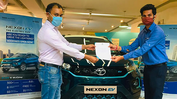Tata Motors भारतीय बाजार में बेचे 10,000 इलेक्ट्रिक वाहन, कंपनी के लिए बड़ी उपलब्धि