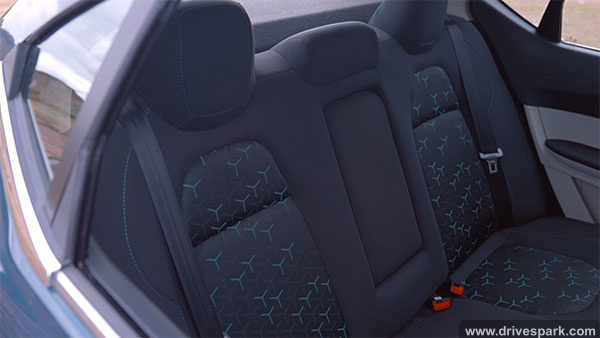 2021 Tata Tigor EV रिव्यू: रेंज, चार्जिंग, ड्राइविंग अनुभव, फीचर्स, वैरिएंट, डिजाईन जानकारी