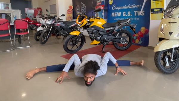 नई TVS Raider 125 की डिलीवरी हुई शुरू, गाजियाबाद में डिलीवर हुई देश की पहली बाइक
