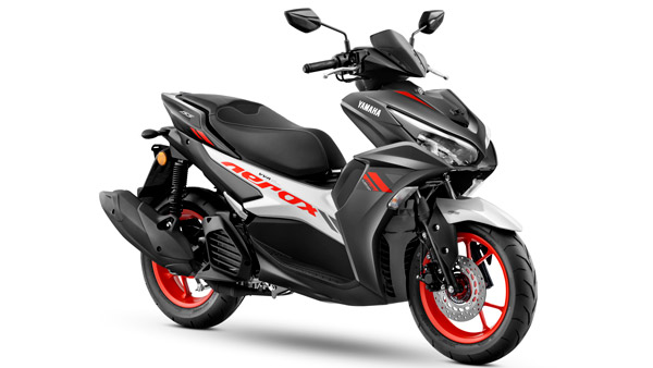 नई Yamaha R15 बाइक और Aerox मैक्सी स्कूटर भारत में लाॅन्च, जानें क्या है कीमत, फीचर्स और स्पेसिफिकेशन
