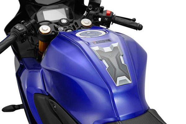 अब नई Yamaha R15 को बनाएं और भी बेहतर, कंपनी ने लाॅन्च की एक्सेसरीज पैक, बस इतनी है कीमत