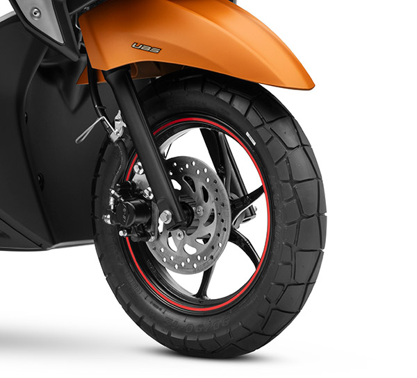 Yamaha ने लाॅन्च की RayZR 125 FI Hybrid स्कूटर, जानें कीमत और फीचर्स