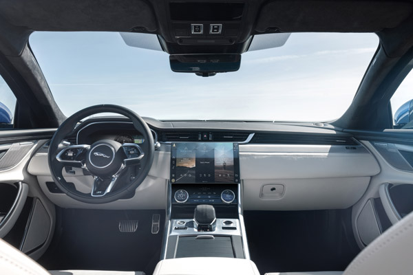 नई 2021 Jaguar XF Facelift सेडान भारत में हुई लॉन्च, जानें क्या हुए हैं बदलाव और क्या है कीमत