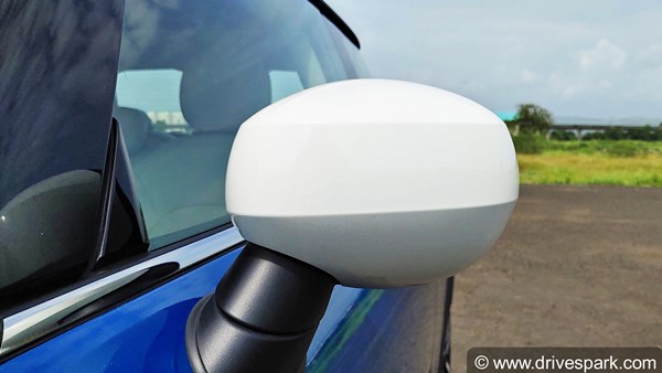 कार के Rear-View Mirror के इतिहास को जानकर आप भी हो जाएंगे हैरान, जानें कैसे हुआ इसका इजाद