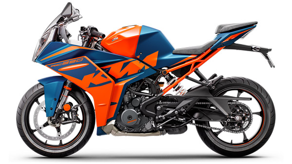 लाॅन्च से पहले नई KTM RC 390 वेबसाइट पर हुई लिस्ट, जानिए इस बाइक में क्या है खास