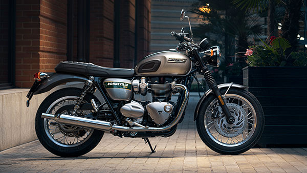 Triumph मोटरसाइकिल ने बोनेविले गोल्ड लाइन एडिशन बाइक्स का किया खुलासा, देखें तस्वीरें