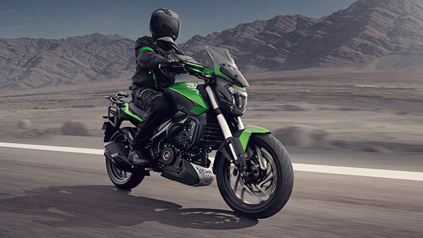 फैक्ट्री फिटेड टूरिंग एक्सेसरीज के साथ लॉन्च हुई नई Bajaj Dominar 400, देखें नया बेहतरीन लुक
