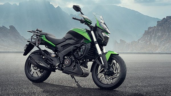 फैक्ट्री फिटेड टूरिंग एक्सेसरीज के साथ लॉन्च हुई नई Bajaj Dominar 400, देखें नया बेहतरीन लुक