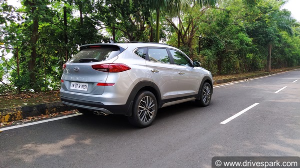 नई Hyundai Tucson टेस्टिंग करते आई नजर, अगले साल किया जा सकता है लॉन्च
