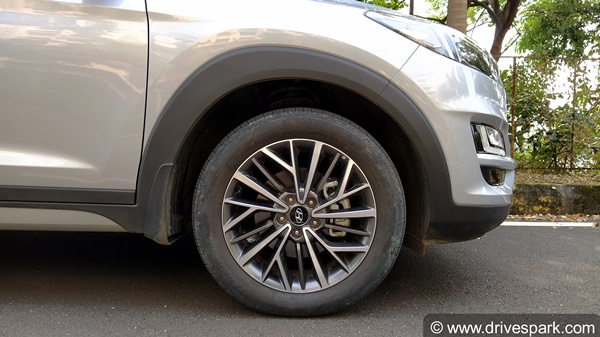 नई Hyundai Tucson टेस्टिंग करते आई नजर, अगले साल किया जा सकता है लॉन्च