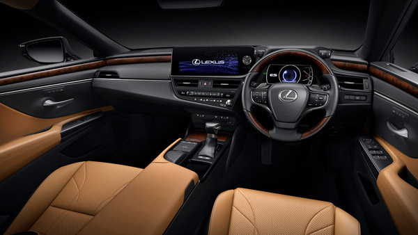 नई 2021 Lexus ES300h सेडान भारतीय बाजार में हुई लॉन्च, जानें क्या है कीमत और फीचर्स