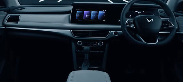 महज 57 मिनट में बुक हुए Mahindra XUV700 के 25,000 यूनिट्स, कंपनी ने कीमतों में किया संशोधन