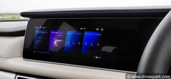 Mahindra XUV700 AX3 ट्रिम लेने का बना रहे हैं विचार तो जान लें इसके फीचर्स के बारे में