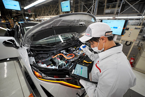 Nissan कार की डिलीवरी का कर रहें हैं इंतजार? आपके लिए है ये जरूरी खबर