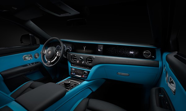 नई Rolls Royce Ghost Black Badge का हुआ खुलासा, तस्वीरें देख हो जाएंगे दीवाने