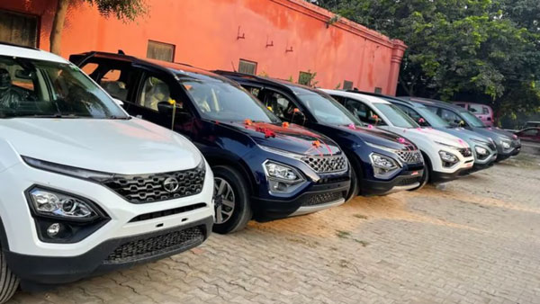इस Tata Motors डीलर ने एक ही दिन में 106 कारों की डिलीवरी की