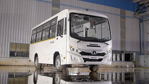 Tata Motors ने 21 नए कमर्शियल वाहनों को किया पेश, माइलेज और कम्फर्ट में हुआ सुधार