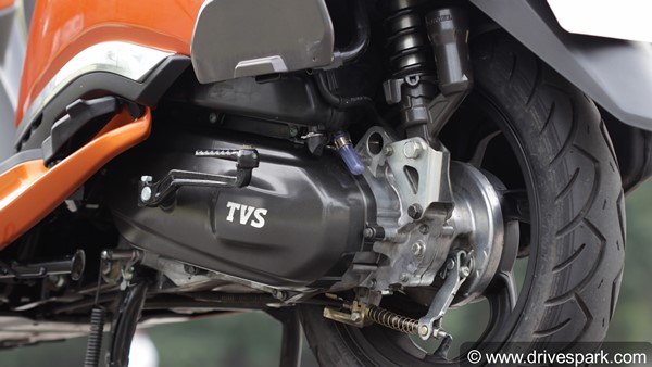 TVS Jupiter 125 कितनी बेहतर है Honda Activa 125 से, इस साल त्योहारों में आप कौन सी खरीदेंगे?