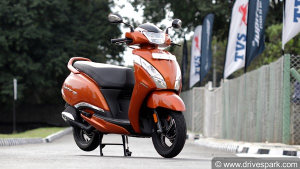 TVS Jupiter 125 या TVS NTorq 125: जानिए आपके लिए कौस सी स्कूटर है बेहतर, पढ़ें कीमत, फीचर्स और स्पेसिफिकेशन की तुलना