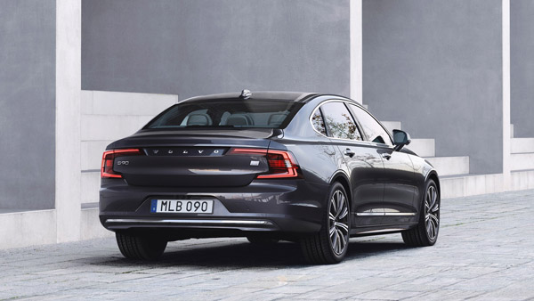नई Volvo XC60 और S90 फेसलिफ्ट को 18 अक्टूबर को किया जाएगा लॉन्च, जानें क्या मिलेंगे अपडेट