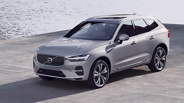 Volvo S90 और XC60 हाइब्रिड कारें हईं लाॅन्च, एडवांस फीचर्स से है लैस, जानें क्या है कीमत