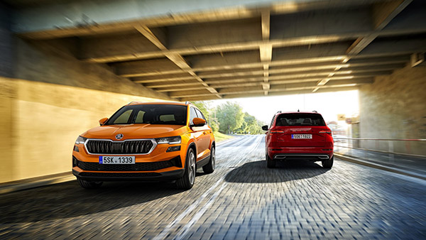 Skoda Karoq फेसलिफ्ट अंतरराष्ट्रीय बाजार में हुई पेश, जानें इंजन, फीचर्स और वैरिएंट की जानकारी