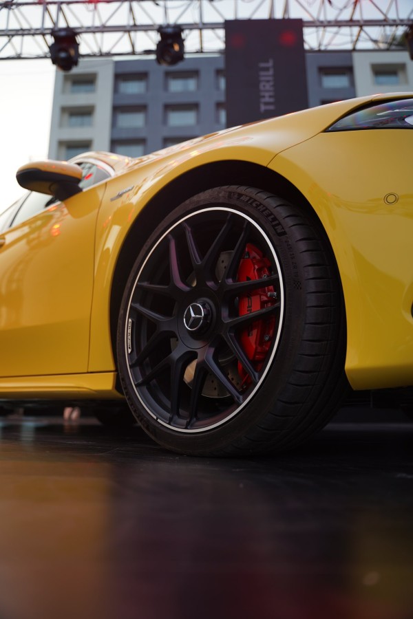 Mercedes AMG A 45 S: भारत में लाॅन्च होगी मर्सिडीज की सबसे शक्तिशाली हैचबैक कार, जानें फीचर्स