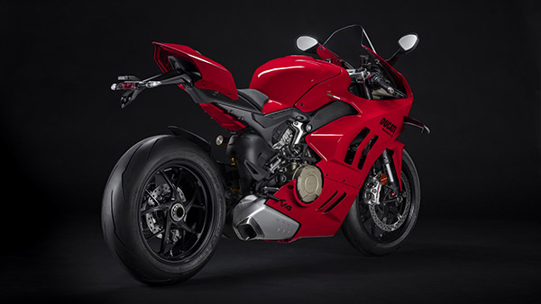 2022 Ducati Panigale V4 और V4 S का हुआ खुलासा, अगले साल भारत में हो सकती हैं लॉन्च