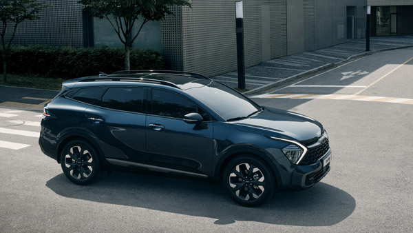 Kia India भारत में लॉन्च करने वाली है नई MPV, Carens नाम के लिए दायर किया ट्रेडमार्क