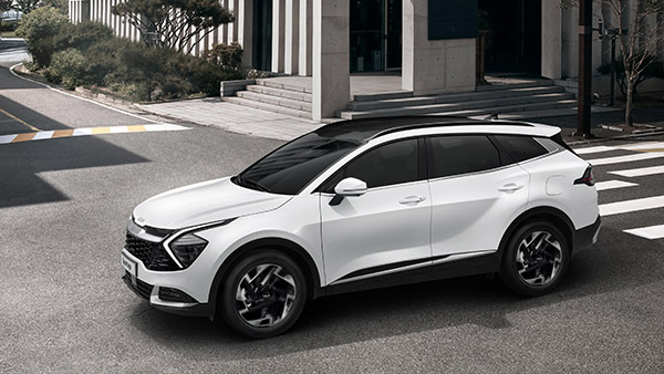 Kia India भारत में लॉन्च करने वाली है नई MPV, Carens नाम के लिए दायर किया ट्रेडमार्क