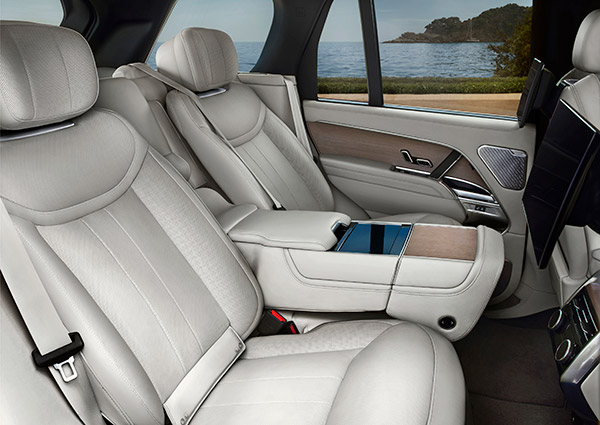 नई 2022 Range Rover कंपनी की भारतीय वेबसाइट पर हुई अपडेट, जल्द हो सकती है लॉन्च