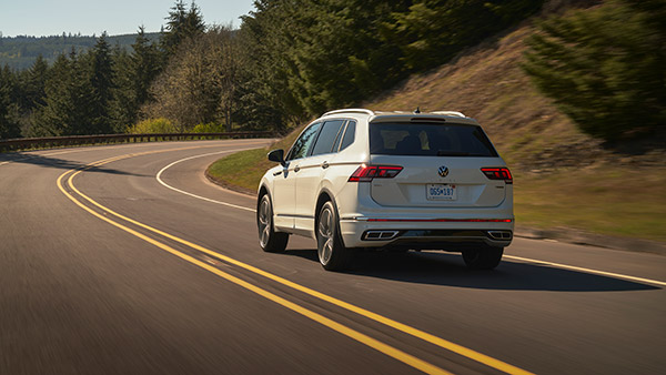 Volkswagen Tiguan फेसलिफ्ट 7 दिसंबर को होगी भारत में लाॅन्च, जानें इंजन, फीचर्स की पूरी डिटेल्स