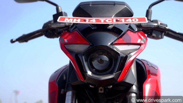 Bajaj Pulsar 250 या Dominar 250: कौन सी 250cc बाइक आपके लिए होगी बेहतर, यहां पढ़ें तुलना