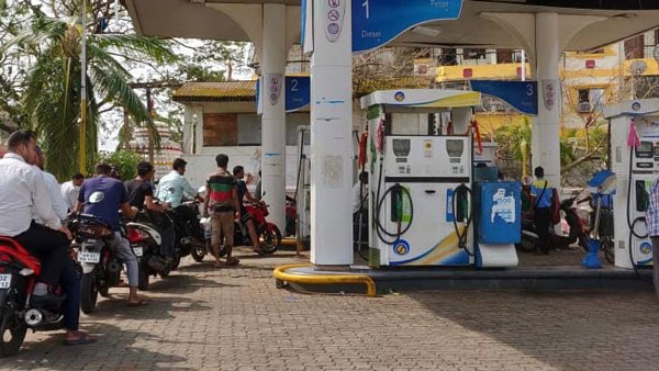 VAT Reduced On Fuel: दिल्ली में पेट्रोल-डीजल पर वैट हुआ कम, जानें क्या है ईंधन पर नए वैट की दर