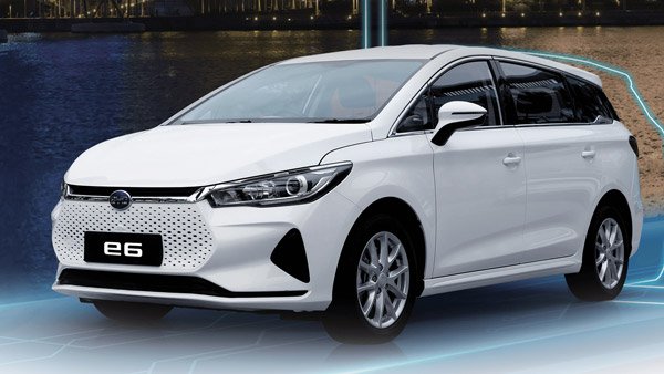BYD ने भारत में लाॅन्च की e6 इलेक्ट्रिक एमपीवी, सिंगल चार्ज पर चलेगी 500 Kms, जानें कीमत