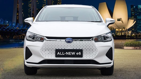 BYD ने भारत में लाॅन्च की e6 इलेक्ट्रिक एमपीवी, सिंगल चार्ज पर चलेगी 500 Kms, जानें कीमत